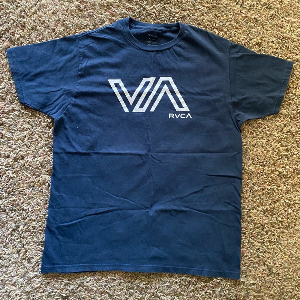 RVCA Navy Tee!!Size Large!!
